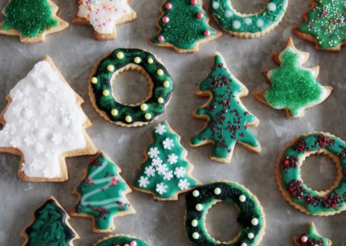 forest christmas tree holiday cookies