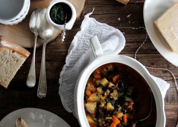 kale soup minestrone fall veggies recipe